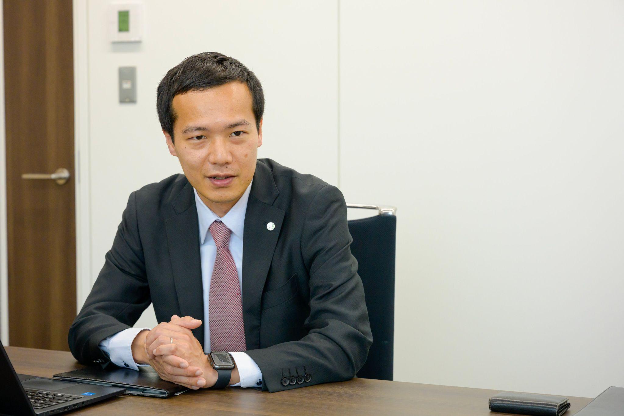 企業戦略第三グループ グループ長：築澤考拓様